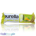 Baton proteinowy Guiltfree Purella Superfoods Matcha Yuzu w zielonym opakowaniu z grafiką owoców i proszku matcha