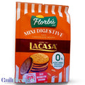 Opakowanie ciastek Guiltfree Florbu Mini Digestive w polewie z gorzkiej czekolady bez dodatku cukru na białym tle