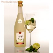 Lights live hûgo cocktail based on sparkling white non-alcoholic wine