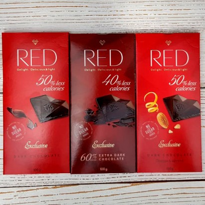 RED Chocolette Winter Story no sugar added milk chocolate pralines, 50% less calories