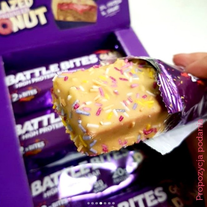 Battle Bites Glazed Sprinkled Donut - podwójny baton białkowy