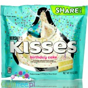 Hershey's Kisses Birthday Cake (CHEAT MEAL) - kropelki białej czekolady o smaku tortu z kremem