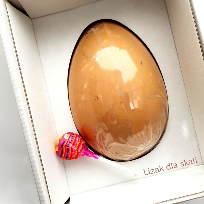 Uovo di Pasqua di Nocciole - no sugar added giant 0,4kg Easter Egg with hazelnuts