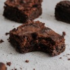 HEVNLY Vegan Fudgy Brownies Baking Mix