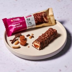 Maxi Nutrition Creamy Core Peanut Caramel - baton białkowy z miękkim nadzieniem 15g białka &185kcal