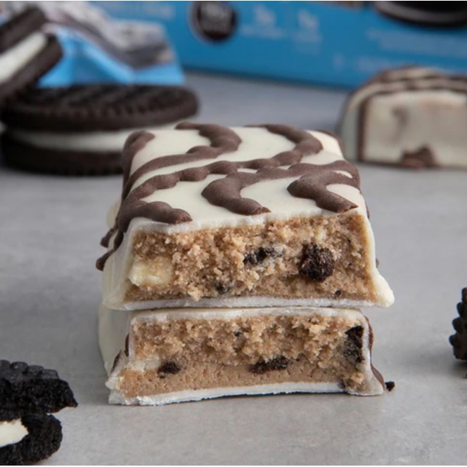 Quest Bar Dipped Cookies & Cream 180kcal & 18g protein