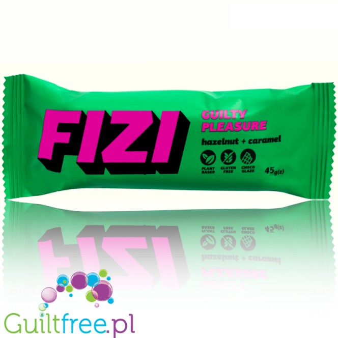 FIZI Guilty Pleasure Hazelnut & Caramel - wegański baton proteinowy w polewie czekoladowej bez dodatku cukru