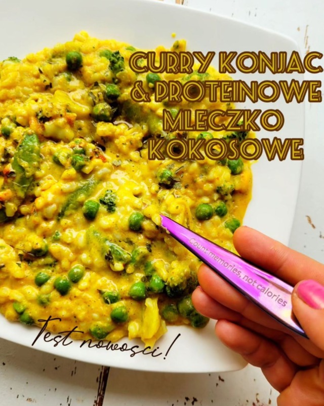 Curry z ryżem shirataki stikcy rice – szybki fit obiad 25g białka & 300kcal