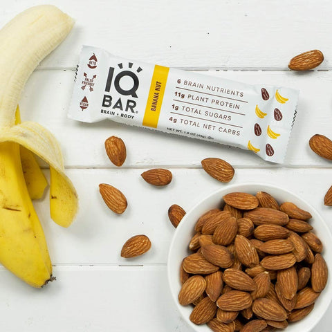IQ Bar Banana Nut Brain & Body plant protein bar with Lion's Mane, MCTs, Omega-3, flavonoids, vitamin-E and choline