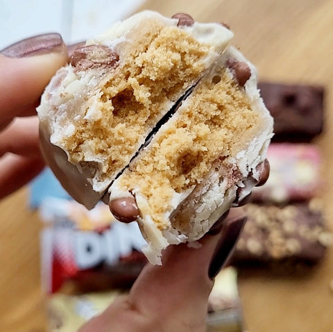 Moose Dinky Bar White Choc Cookie smak