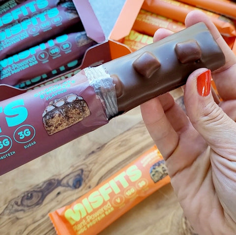Misfits Plant Milk Chocolate & S'mores - vegan protein bar