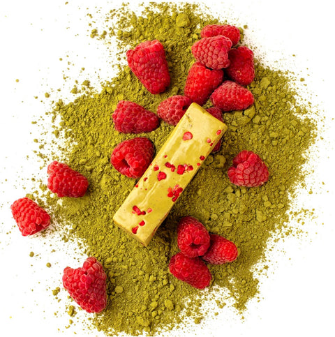 FIZI Guilty Matcha & Raspberry - wegański baton proteinowy w polewie czekoladowej, Matcha z Maliną