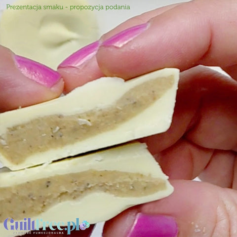 Ahead White Chocolate & Pistachio Creme Cups - czekoladki z nadzieniem pisatacjowym w białej czekoladzie