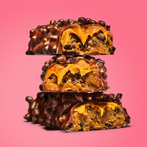 Misfits Protein Bar Caramel Popcorn - wegański baton białkowy, smak popcornu w solonym karmelu