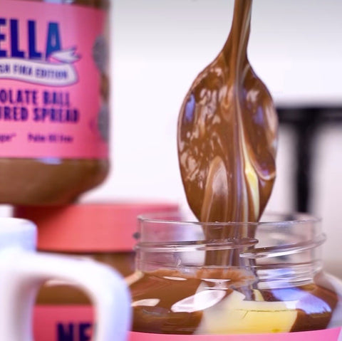 HealthyCo Nella Banana Cake - krem czekoladowy z orzechami laskowymi, bez cukru i oleju palmowego