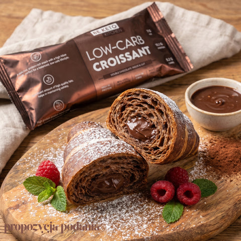 BeKeto  Low-Carb Croissant Double Chocolate Inside & Out -  keto rogalik z nadzieniem czekoladowym 5,2g węglowodanów, 13g białka