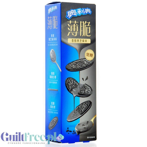 Guiltfree Oreo Thin Crisp z czarnym sezamem w niebieskim opakowaniu, cienkie kakaowe ciastka o obniżonej zawartości cukru