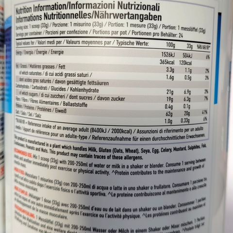Tabela wartości odżywczych na opakowaniu Guiltfree Per4m Protein Vanilla Creme z informacją o 20g białka w porcji.