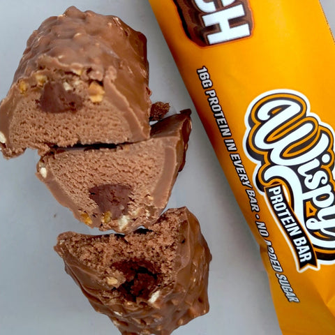 Wispy Nutrition Protein Bar Hazelnut Crunch - baton proteinowy z orzechami laskowymi w mlecznej czekoladzie by Wispy (wispy-nutrition-protein-bar-hazelnut-crunch-baton-proteinowy-z-orzechami-laskowymi-w-mlecznej-czekoladzie)